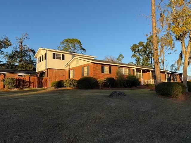 277 SE WOODLAWN Street, Madison, FL 32340