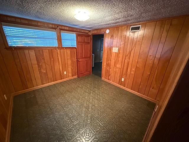 277 SE WOODLAWN Street, Madison, FL 32340