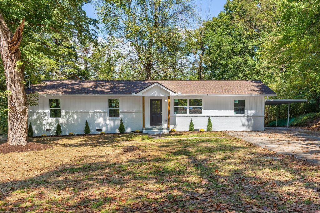7455 Moses Road, Hixson, TN 37343