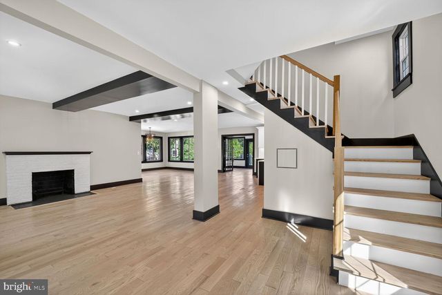 1400 NEWTON ST NE, Washington, DC 20017