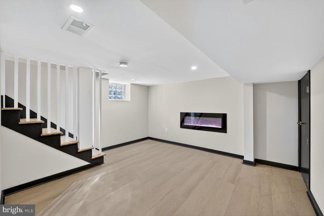 1400 NEWTON ST NE, Washington, DC 20017