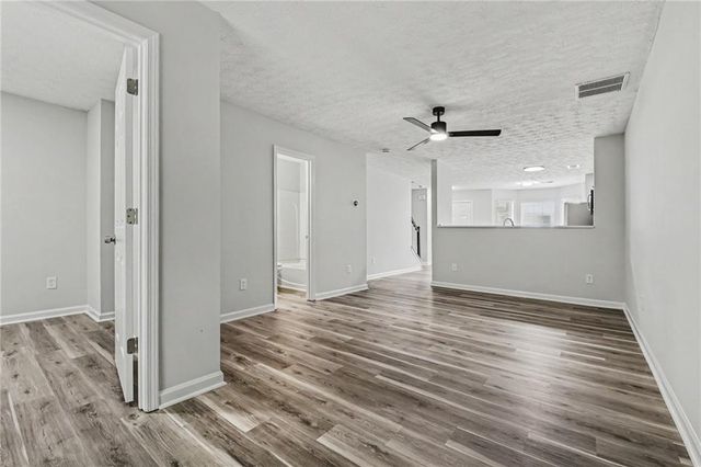 6501 Arbor Gate Drive SW 14, Mableton, GA 30126