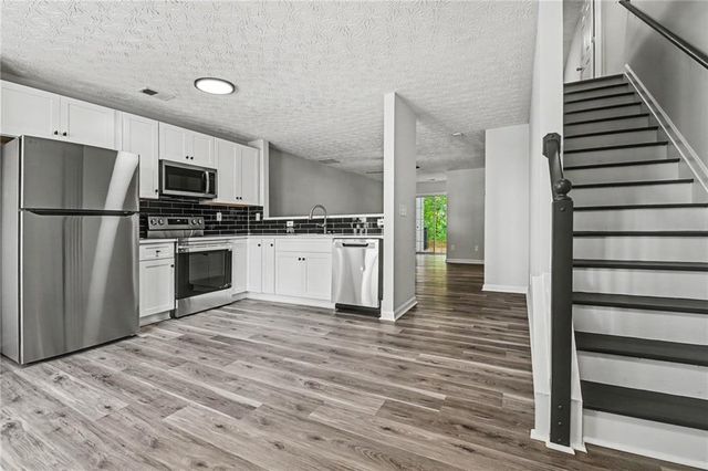 6501 Arbor Gate Drive SW 14, Mableton, GA 30126