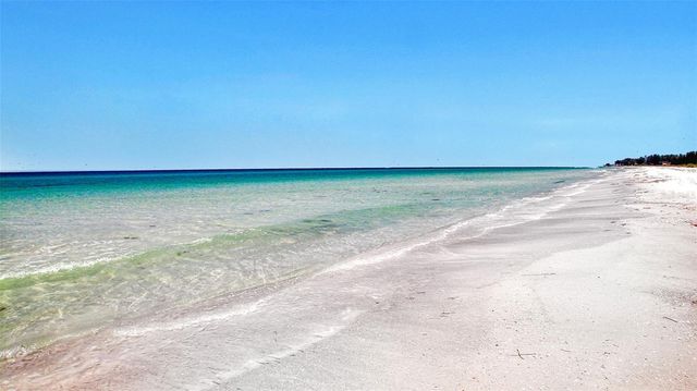 6033 34TH STREET W 38, Bradenton, FL 34210