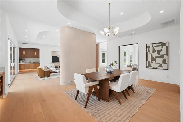 3239 Whitehall Drive, Dallas, TX 75229