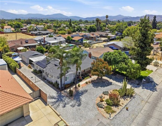 590 N Hemet Street, Hemet, CA 92544