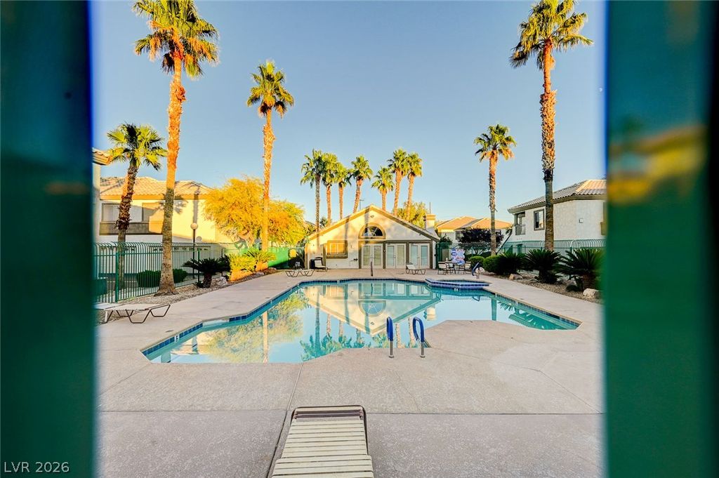 5108 Harvest Time Street 201, Las Vegas, NV 89130 — photo 2