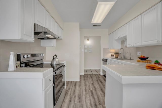 628 628 Nightingale St, Livermore, CA 94551