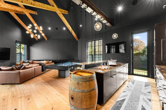 20218 Rainbow Circle, Cornelius, NC 28031