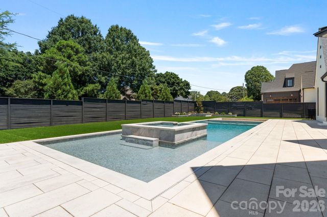 20218 Rainbow Circle, Cornelius, NC 28031