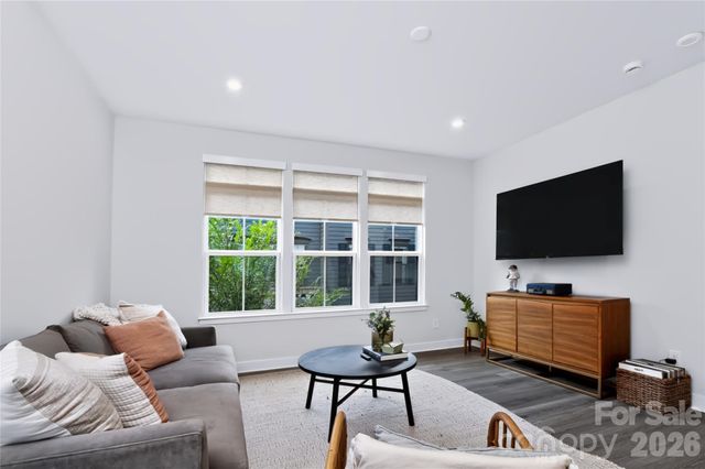 505 Cubitt Court, Charlotte, NC 28205
