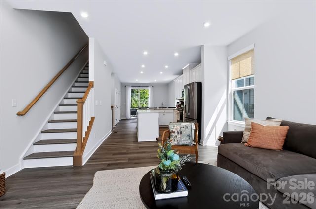 505 Cubitt Court, Charlotte, NC 28205