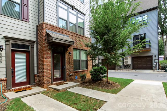 505 Cubitt Court, Charlotte, NC 28205