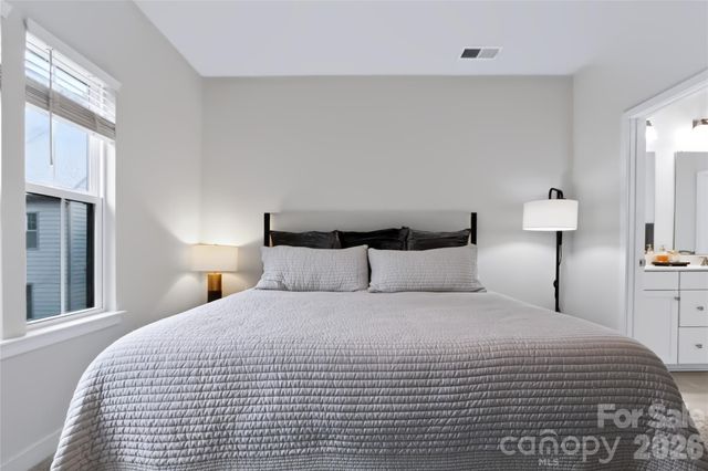 505 Cubitt Court, Charlotte, NC 28205