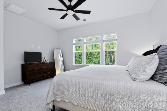 505 Cubitt Court, Charlotte, NC 28205