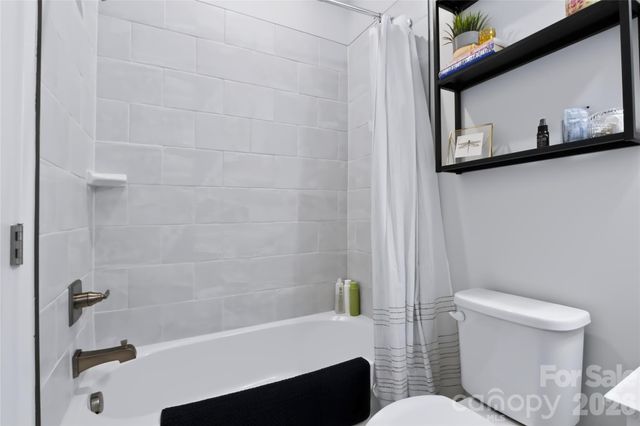 505 Cubitt Court, Charlotte, NC 28205