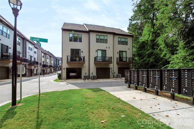 505 Cubitt Court, Charlotte, NC 28205