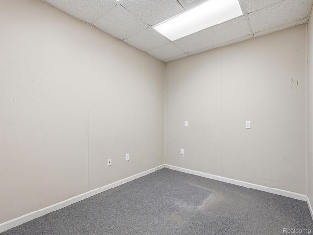 832 W 11 Mile Road, Madison Heights, MI 48071