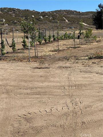 44845 Benton Road, Hemet, CA 92544