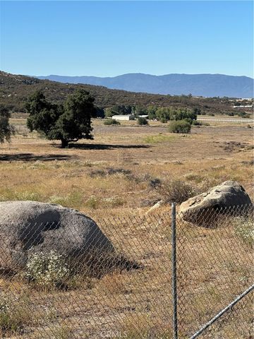 44845 Benton Road, Hemet, CA 92544