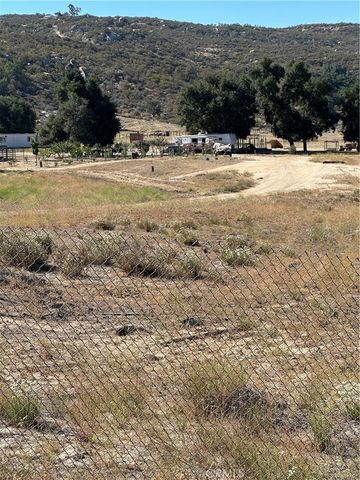 44845 Benton Road, Hemet, CA 92544