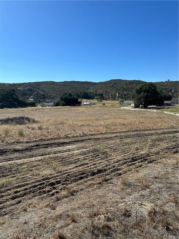 44845 Benton Road, Hemet, CA 92544