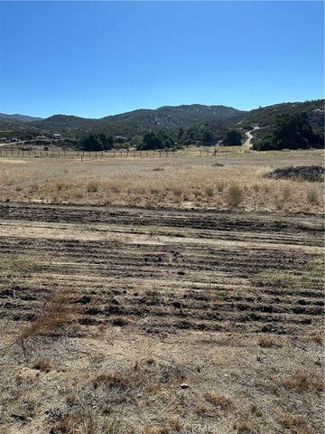 44845 Benton Road, Hemet, CA 92544