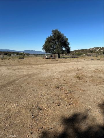 44845 Benton Road, Hemet, CA 92544