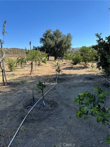 44845 Benton Road, Hemet, CA 92544