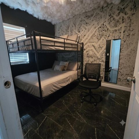 1309 N Santa Catalina Circle, North Lauderdale, FL 33068