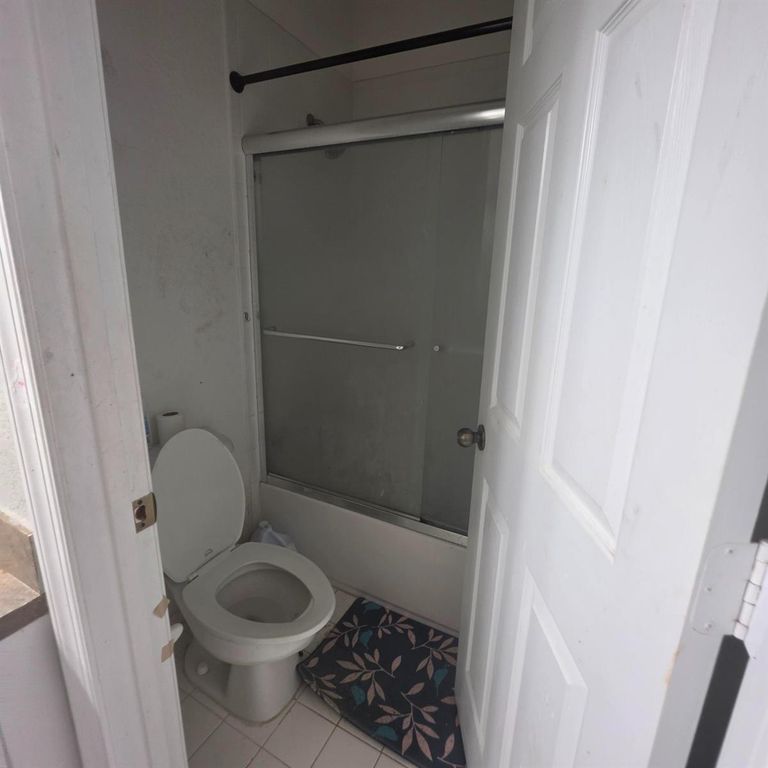 1309 N Santa Catalina Circle, North Lauderdale, FL 33068