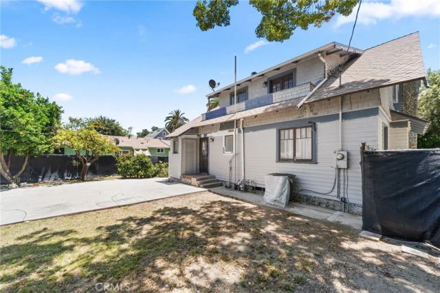 426 W E Street, Ontario, CA 91762