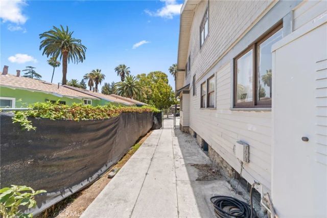 426 W E Street, Ontario, CA 91762