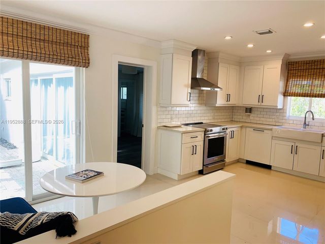 4218 Braganza Ave 4218, Miami, FL 33133