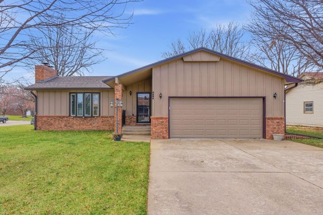 2203 Hazlett St, El Dorado, KS 67042