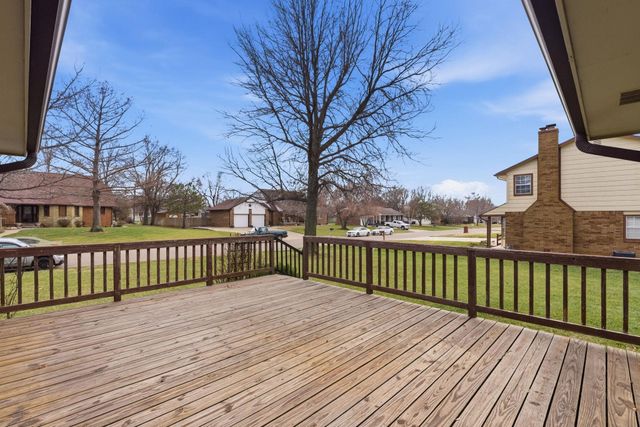 2203 Hazlett St, El Dorado, KS 67042