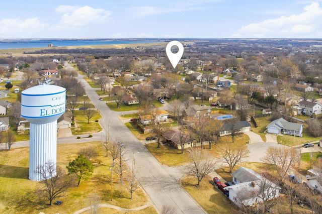 2203 Hazlett St, El Dorado, KS 67042