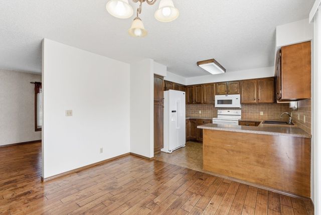 2203 Hazlett St, El Dorado, KS 67042