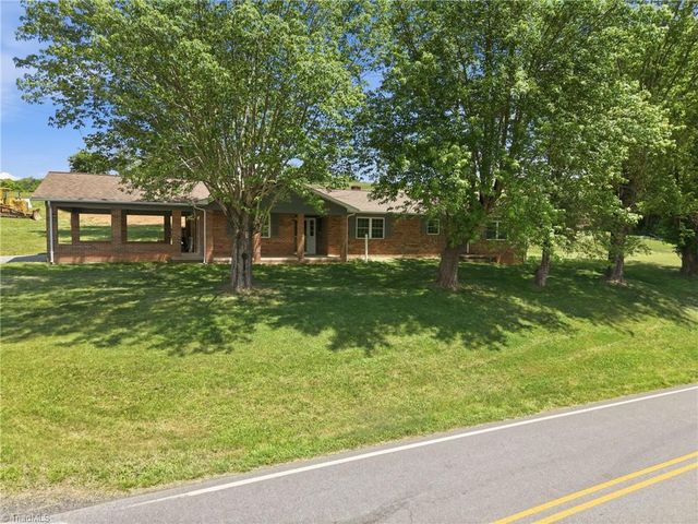 954-1 Parsonsville Road, Purlear, NC 28665