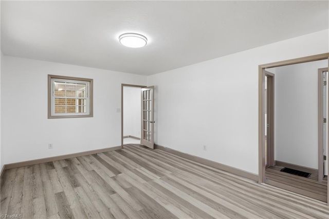 954-1 Parsonsville Road, Purlear, NC 28665
