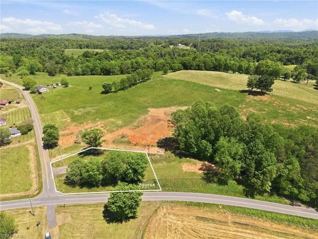 954-1 Parsonsville Road, Purlear, NC 28665