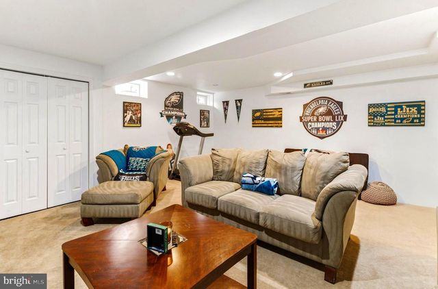 105 OAKRIDGE, Mount Royal, NJ 08061