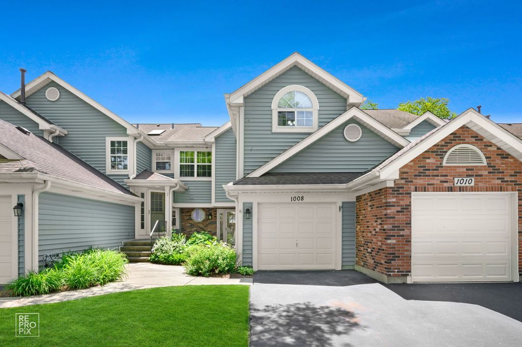 1008 Rockport Drive 1008, Carol Stream, IL 60188