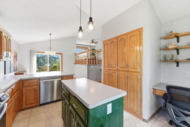 6181 152nd Street N, Hugo, MN 55038