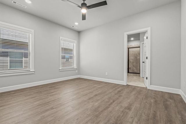 1050 Sunshine Court, Centerton, AR 72719