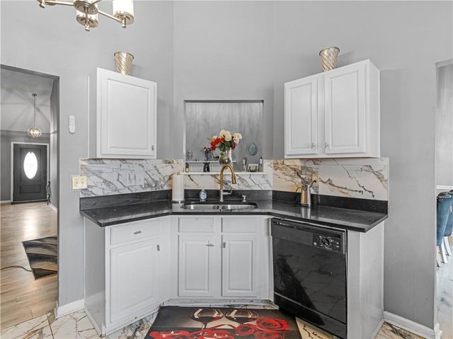 1528 Cutters Mill Drive, Lithonia, GA 30058