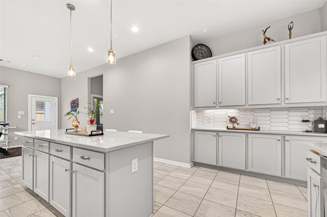 305 Rise Lane, Montgomery, TX 77316