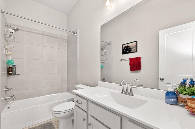 305 Rise Lane, Montgomery, TX 77316
