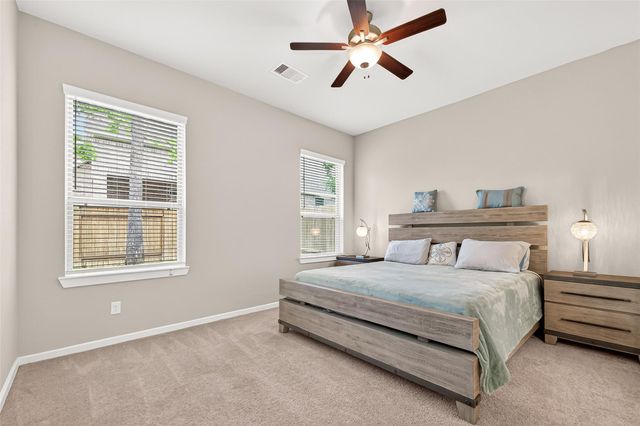 305 Rise Lane, Montgomery, TX 77316