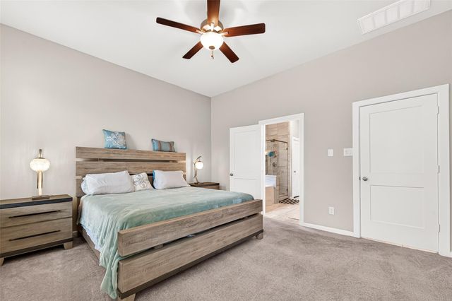 305 Rise Lane, Montgomery, TX 77316